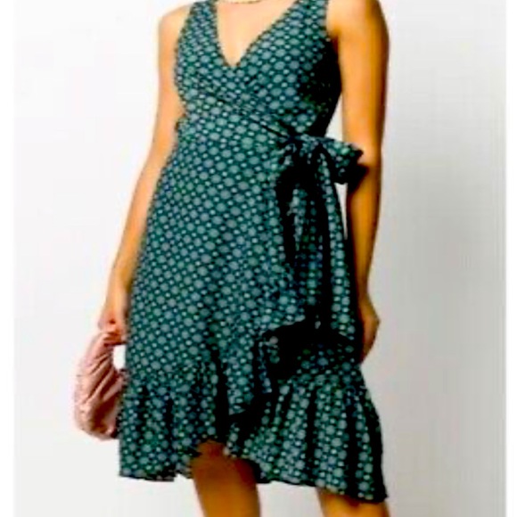 ToryBurch Wrap style midi Dress Size 14regular Batik Pattern Sleeveless. - Picture 1 of 1